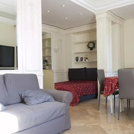 Crispy Luxury Apartment Rome